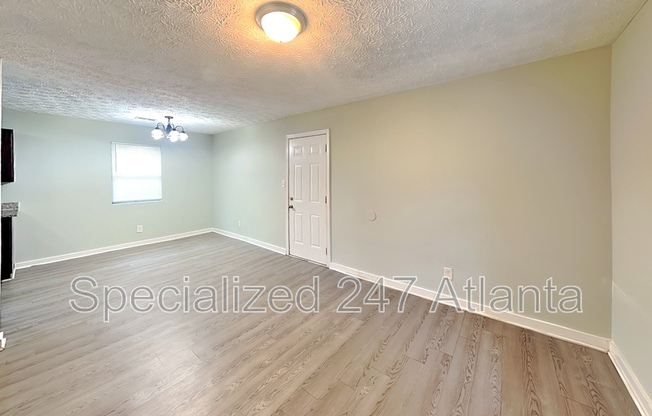 4460 OLD FAIRBURN RD