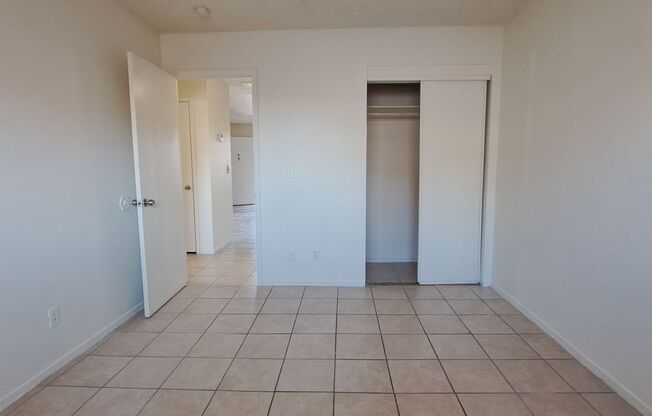 2 beds, 2 baths, 945 sqft, $1,245, Unit 3