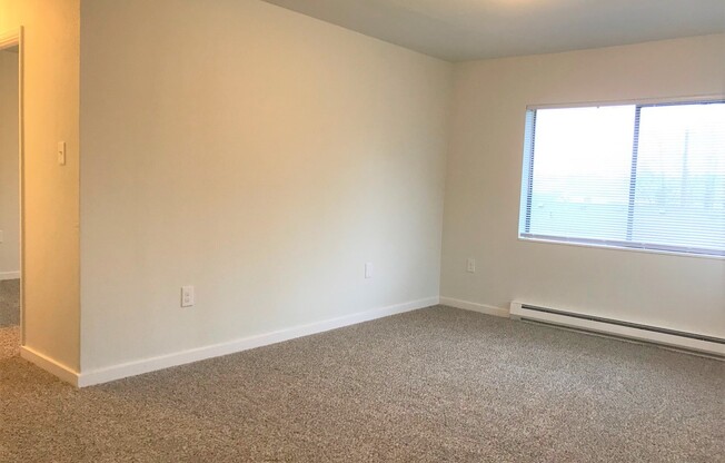 One Bedroom Cottage Duplex in Sheridan Park
