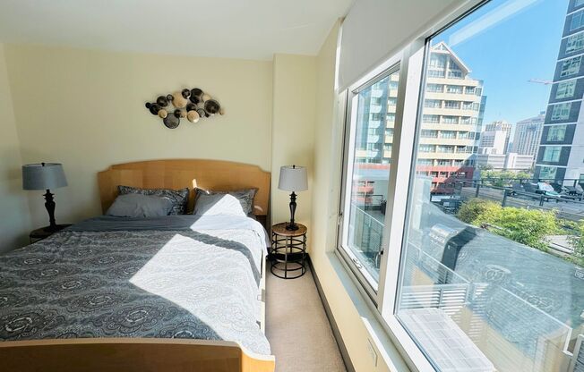 1 bed, 1 bath, $2,750