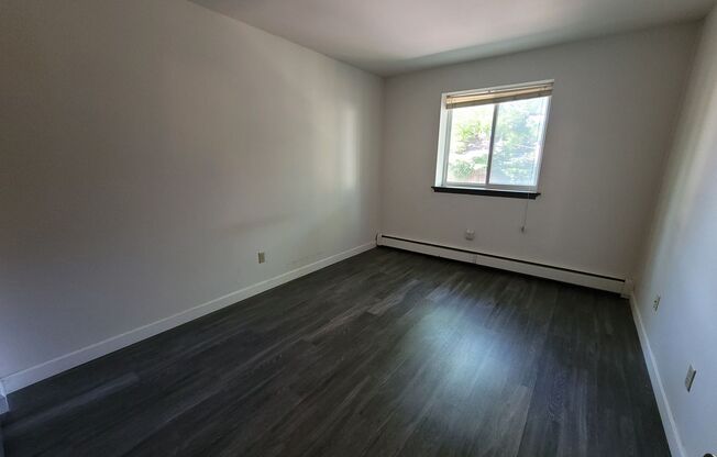 1 bed, 1 bath, $1,225, Unit 115