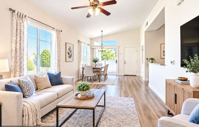 2 beds, 2 baths, $1,450, Unit # 1924