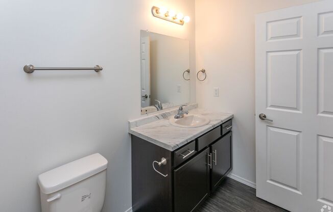 1 bed, 1 bath, 772 sqft, $985, Unit 4009-240