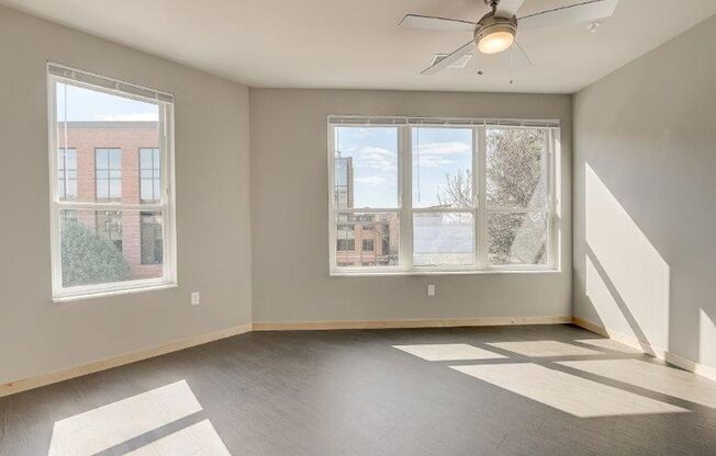 2 beds, 2 baths, 998 sqft, $2,625, Unit 301