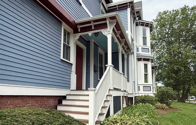 90 HIGHLAND AVE