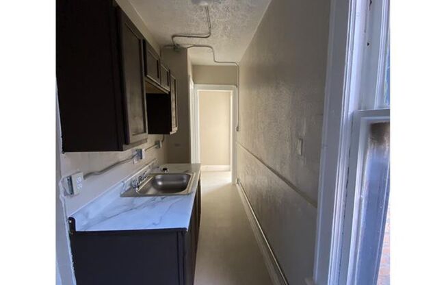 1 bed, 1 bath, $785, Unit Unit 21