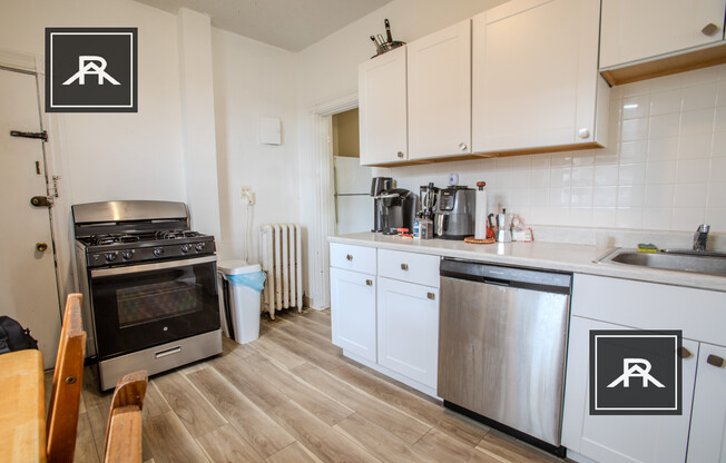 24 GLENVILLE AVE