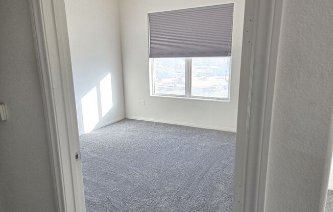 2 beds, 2 baths, $1,600, Unit UNIT 332