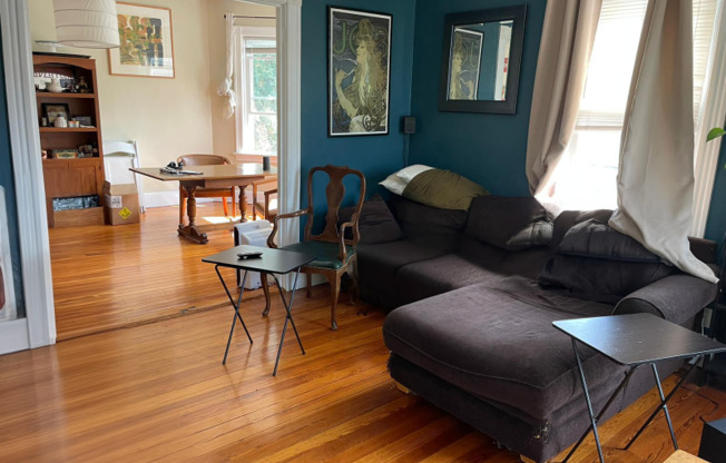 6 ELLERY ST