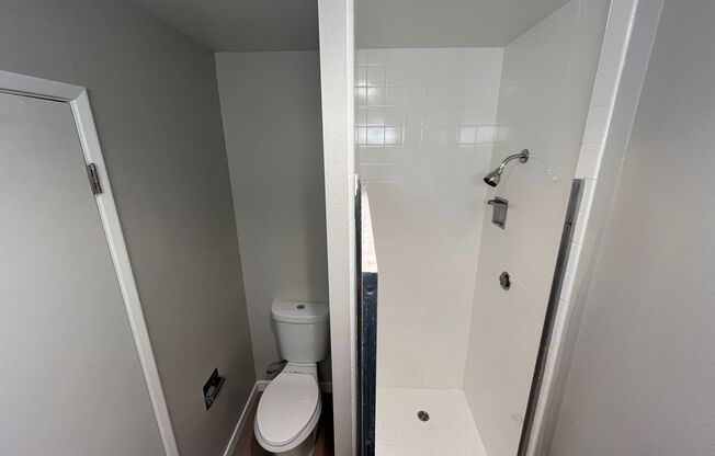 2 beds, 2 baths, 1,036 sqft, $2,395, Unit 3520 - 408