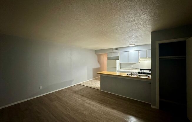 1 bed, 1 bath, 592 sqft, $750, Unit 212W