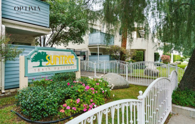 $750 Move-In Special! - Spacious 3-Bedroom Condo with Private Garage in Tarzana!
