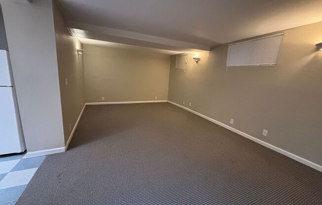 1 bed, 1 bath, 600 sqft, $1,595, Unit F