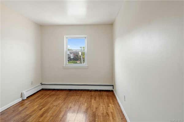 3 beds, 1 bath, 1,000 sqft, $2,850, Unit 3