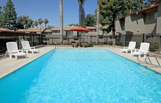 2 beds, 1.5 baths, 978 sqft, $1,325, Unit E-36