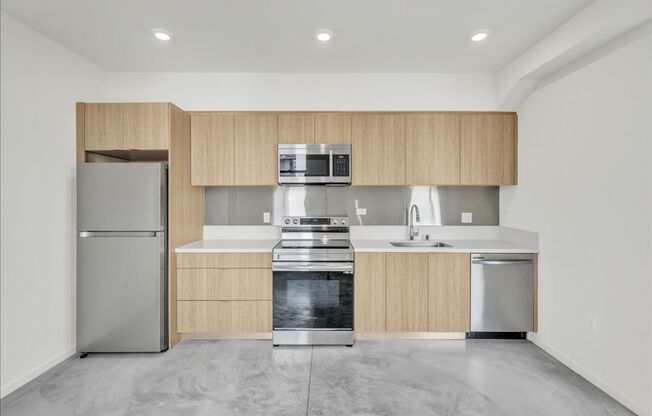 1 bed, 1 bath, 568 sqft, $2,225, Unit 421