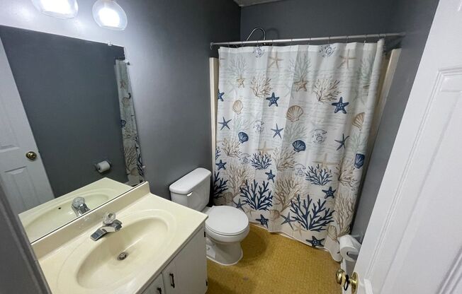 3 beds, 2 baths, $1,800