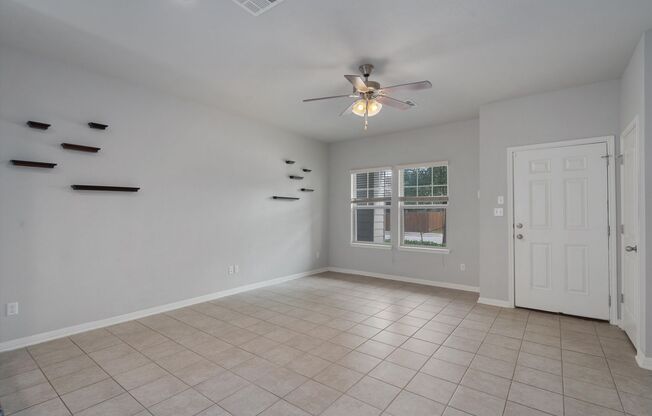 207 Wainscot Oak Way, San Marcos, Texas 78666