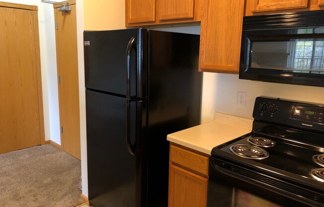 1 bed, 1 bath, 820 sqft, $1,600, Unit 308