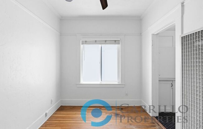 Studio, 1 bath, 341 sqft, $1,695, Unit 304