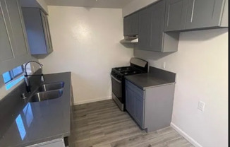 1 bed, 1 bath, 560 sqft, $1,999, Unit 24