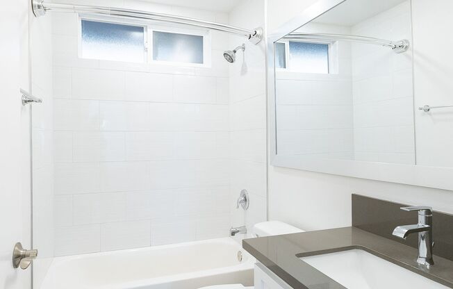 1 bed, 1 bath, 850 sqft, $2,275, Unit 308