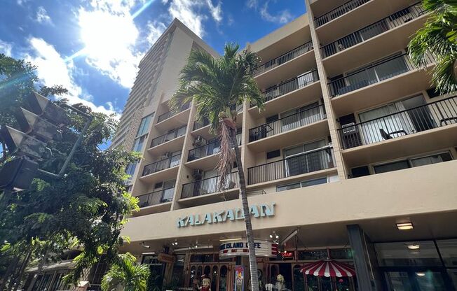 1 bed, 1 bath at the Kalakauan In Waikiki