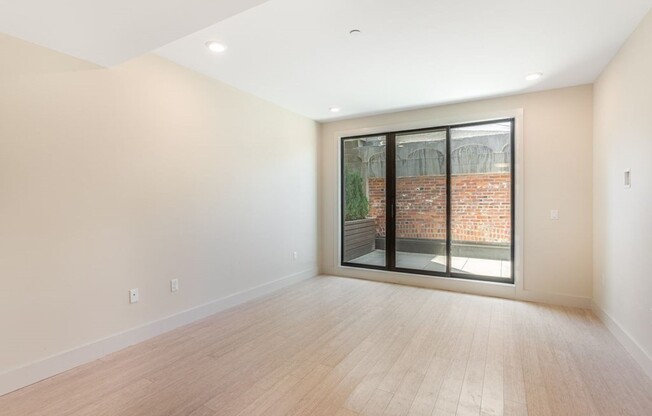 2 beds, 2 baths, 891 sqft, $4,350, Unit 708