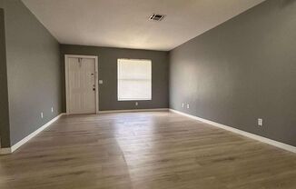 2 beds, 1 bath, 800 sqft, $1,500, Unit 1020 NE 8th Terrace #A