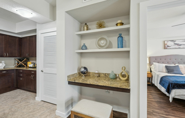 42-web-or-mls-Congress Park Dr unit 326-038