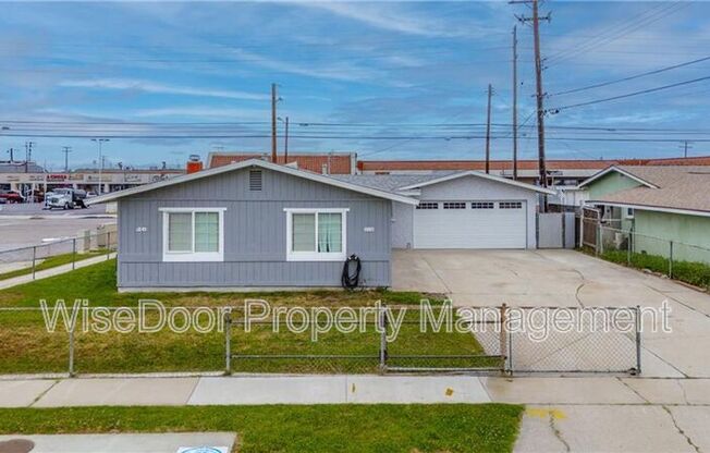 1114 STOVALL AVE