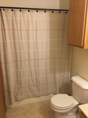 3 beds, 2 baths, 1,200 sqft, $1,445, Unit TE218X-243