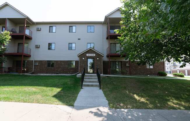 Fargo, ND Ashbury Apartments. Exterior of the front door