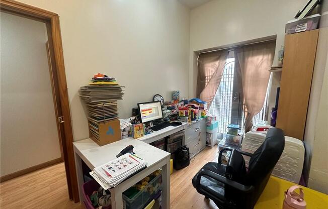 Studio, 1,140 sqft, $4,500