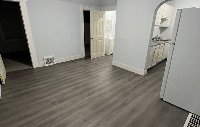 Welcome to this charming 3-bedroom, 1-bathroom house located in the desirable area of Ecorse, MI.