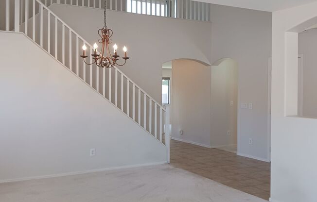 Spacious Two Story 4 Bed/3 Bath with Large Loft
