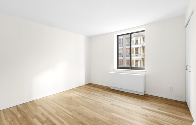 1 bed, 1 bath, 550 sqft, $5,900, Unit 5C