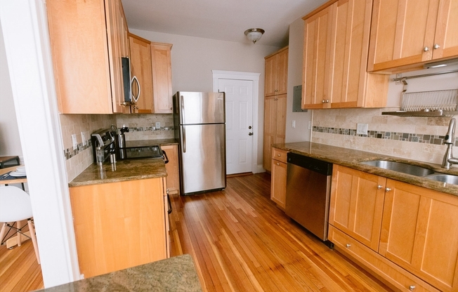 226 Jamaicaway Apt 6