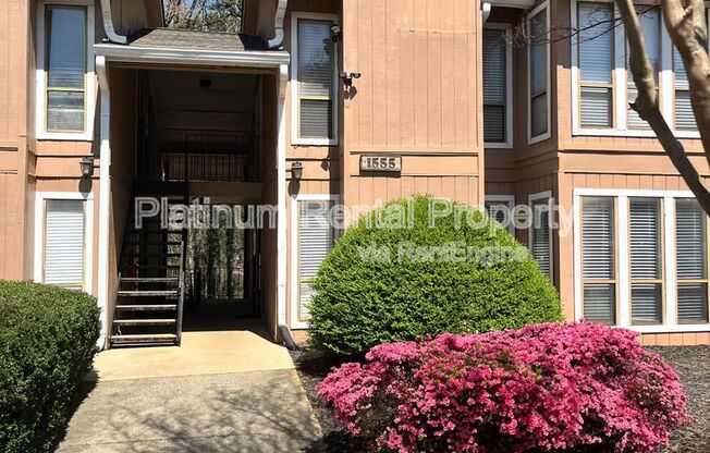 1555 TERRELL ML PL SE