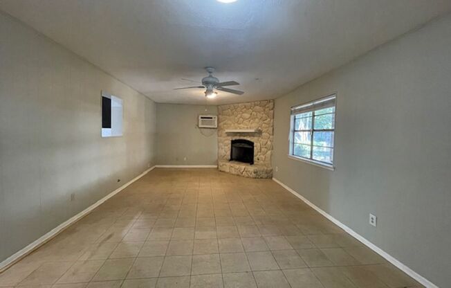 3 beds, 2 baths, $2,000