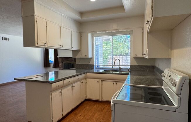 Four Bed, Two Bath Home In North Stockton