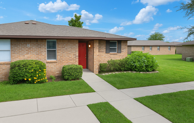 1 bed, 1 bath, $1,350, Unit 2230