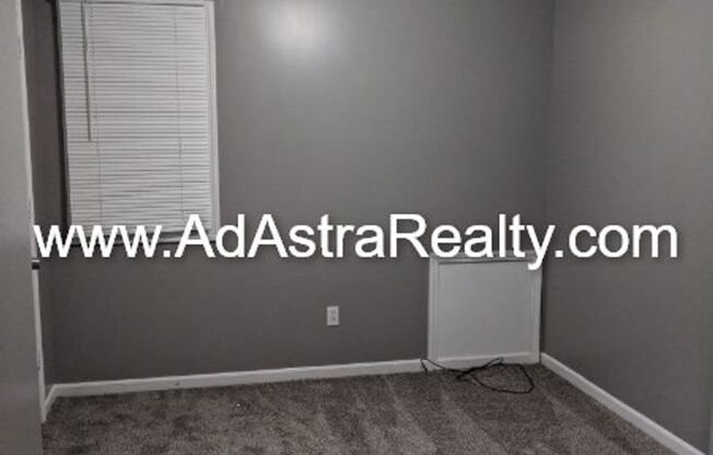 3 beds, 2.5 baths, $1,495, Unit Unit A