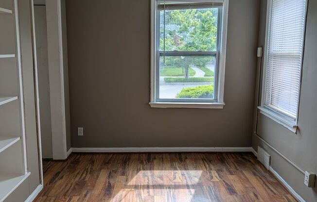 18493 Fenmore- 2 BEDS & 1 BATH FOR RENT!
