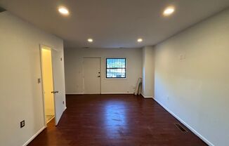 5 beds, 2 baths, 1,900 sqft, $5,615, Unit 1341 Riggs Street