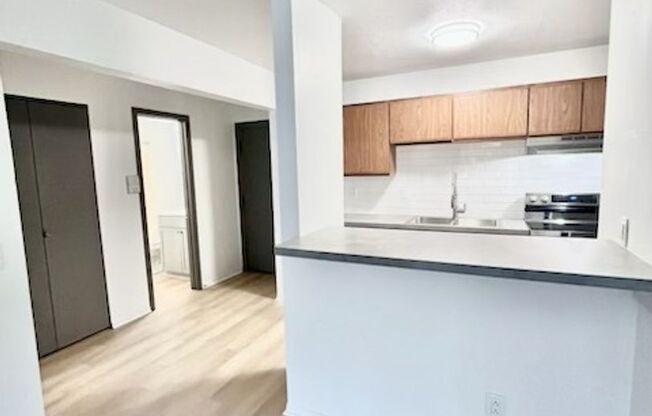 1 bed, 1 bath, 675 sqft, $850, Unit 2595-21