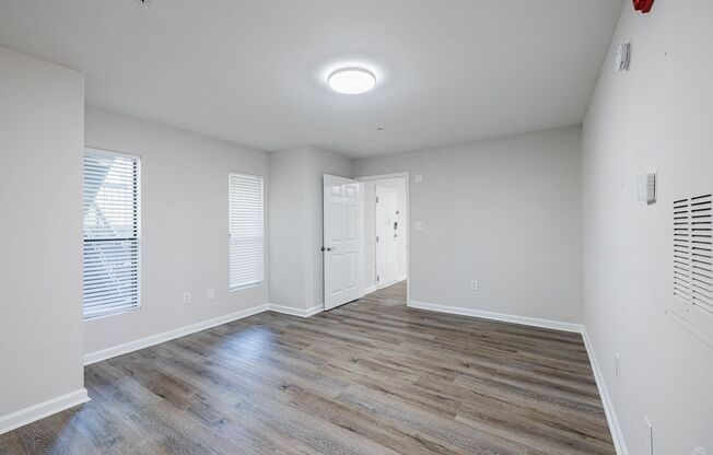 2 beds, 2 baths, 933 sqft, $1,685, Unit C-133