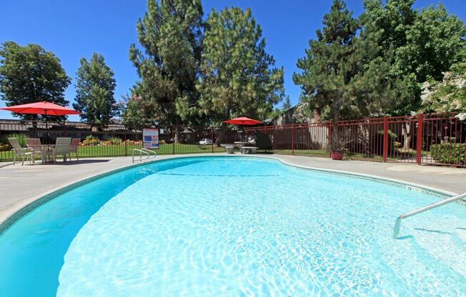 2 beds, 1 bath, 875 sqft, $1,565, Unit 116