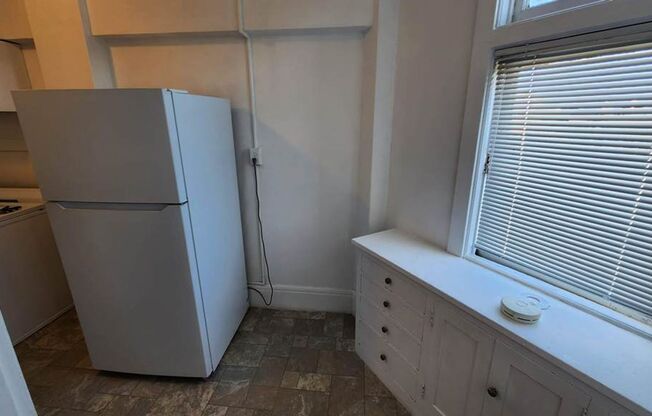 1 bed, 1 bath, 550 sqft, $2,595, Unit 51