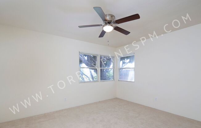 3 beds, 1 bath, $3,995, Unit 1228